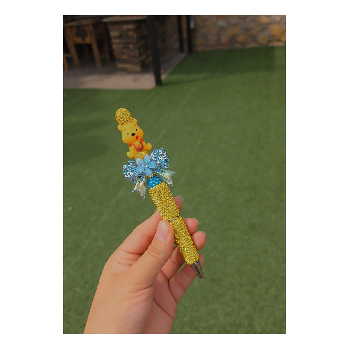 Winnie the Pooh Beaded Rhinestone Pen 🍯💛