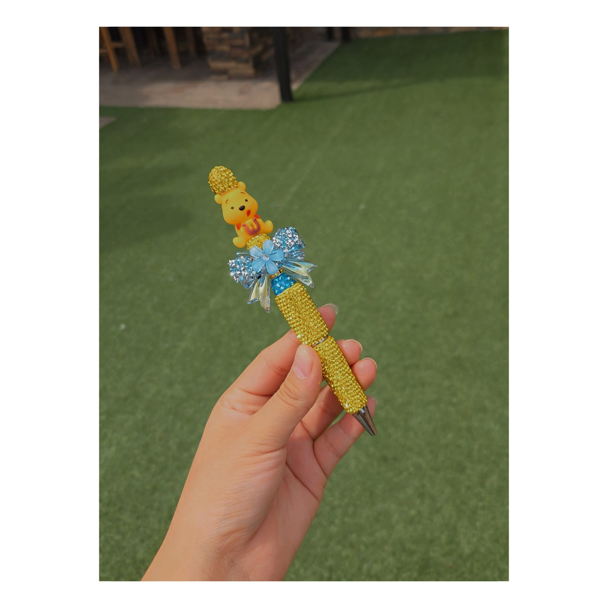 Winnie the Pooh Beaded Rhinestone Pen 🍯💛